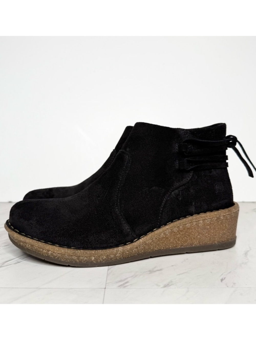 New! Born Viana Black Distressed Wedge Bootie 9 1/2